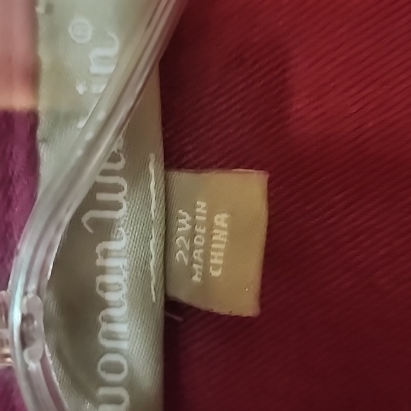 Vest - Picture 5 of 5